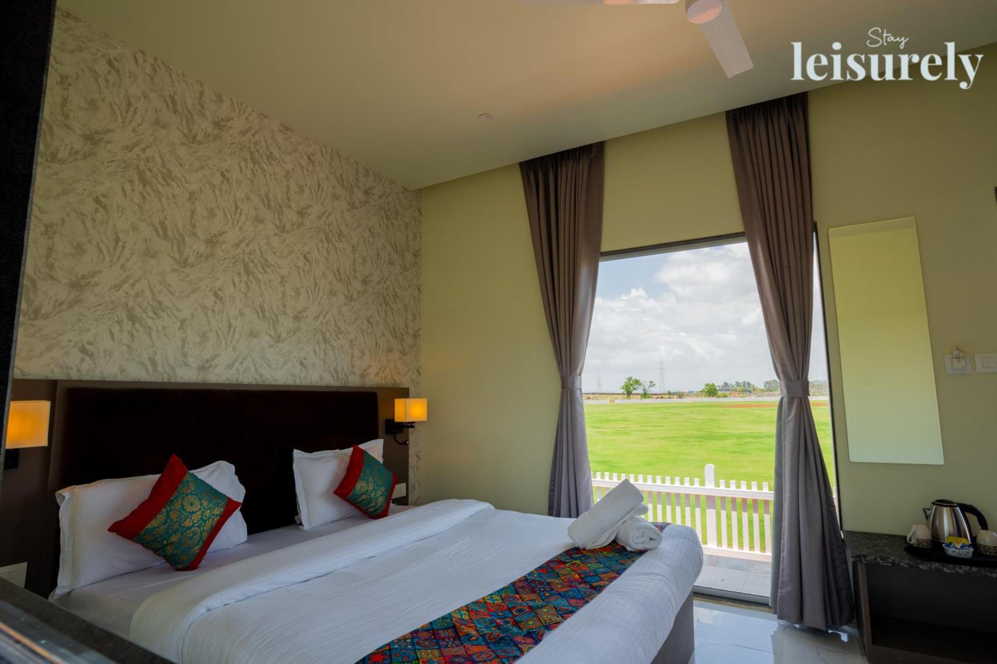 Stay Leisurely - Pavilion By The Hills, Lonavala - Stadium View Rooms Exterior foto